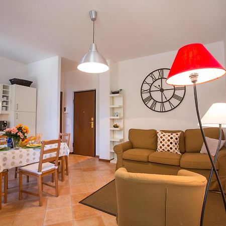 Casa Al Prato Apt. A วาเรนนา ภายนอก รูปภาพ