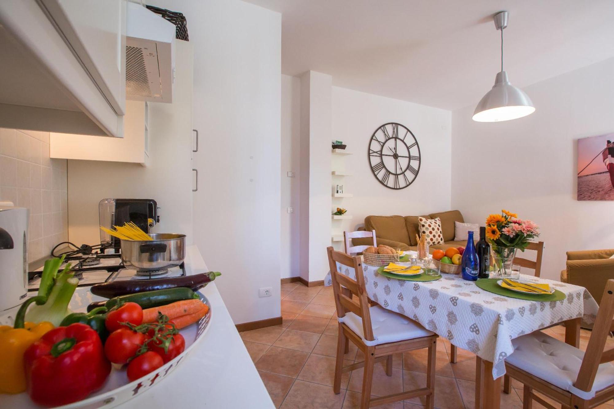 Casa Al Prato Apt. A วาเรนนา ภายนอก รูปภาพ